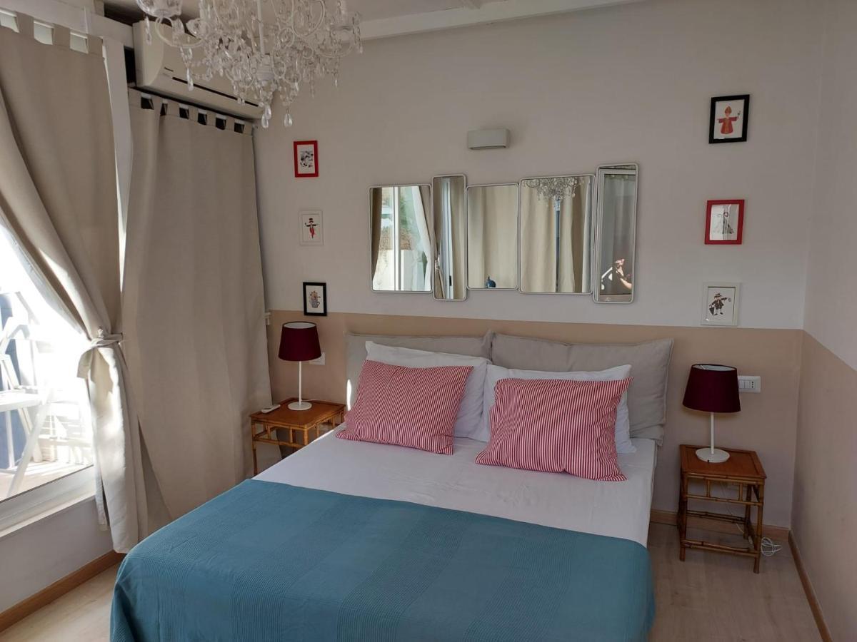S- Naples Loft With Balcony In The Historic Center Διαμέρισμα Εξωτερικό φωτογραφία